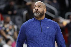 开云下载-第二节30-12！活塞主帅：队员注意了防守细节专注于防守端的执行